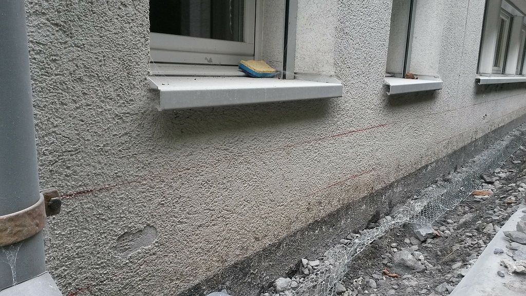 2_Anzeichnen Höhe Sockelblech