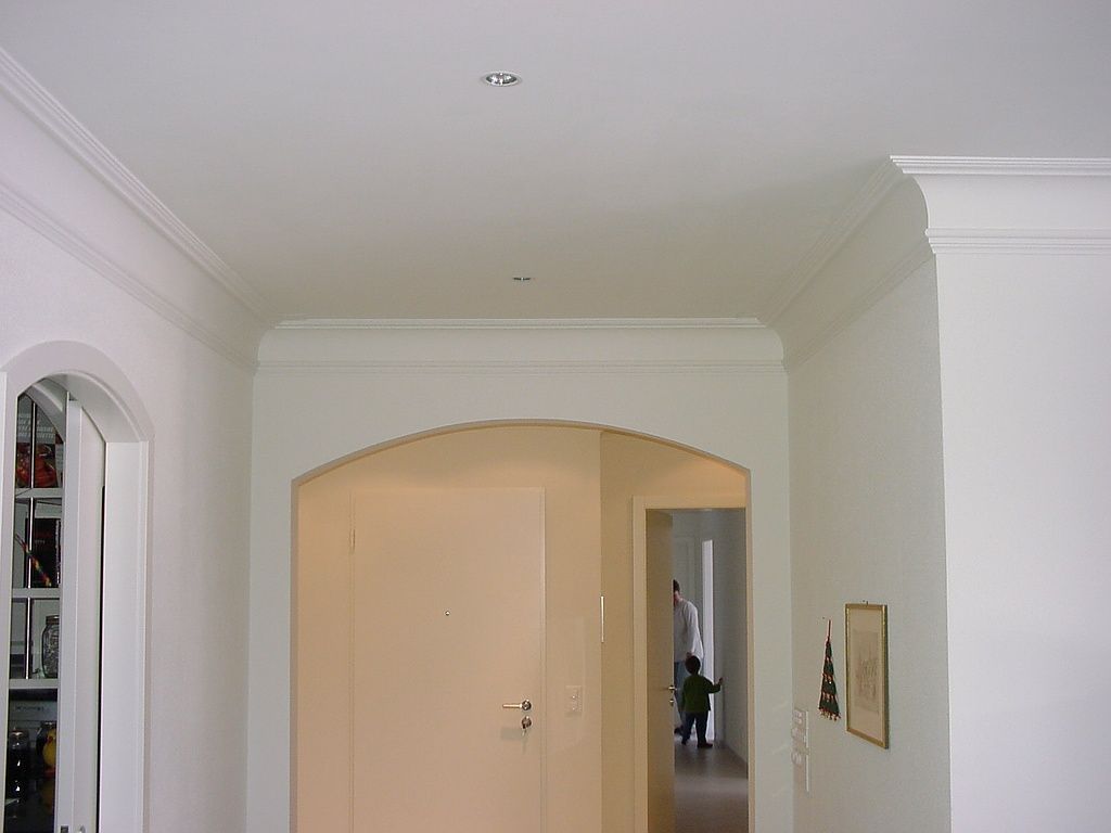 01 Eckprofile fertig montiert und gestrichen