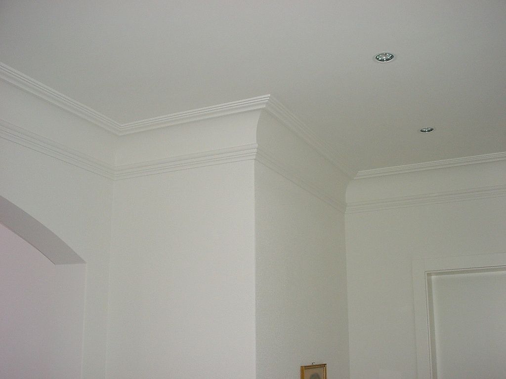 05 Eckprofile fertig montiert und gestrichen