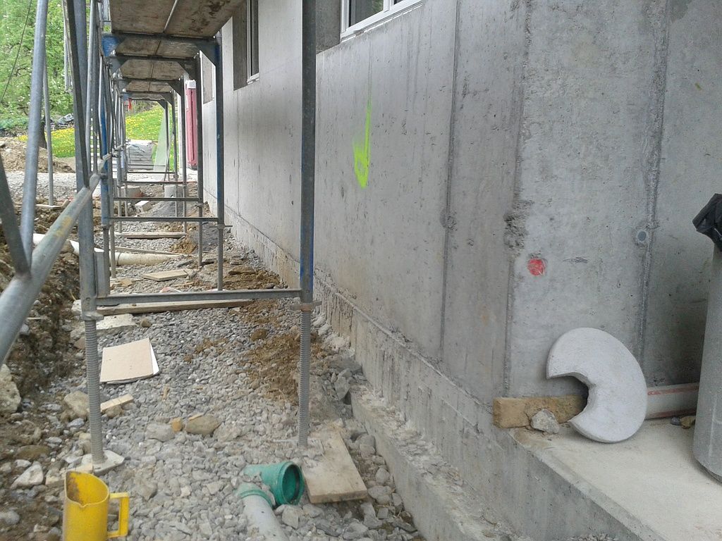 01_Fassadenwand Untergrund Beton