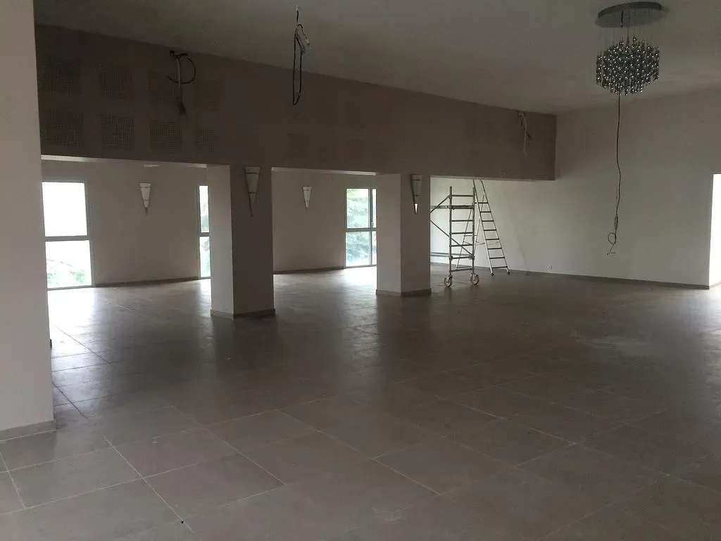 Salle de réception - commune de Caudrot