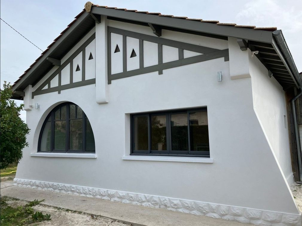Maison en travaux (construction)