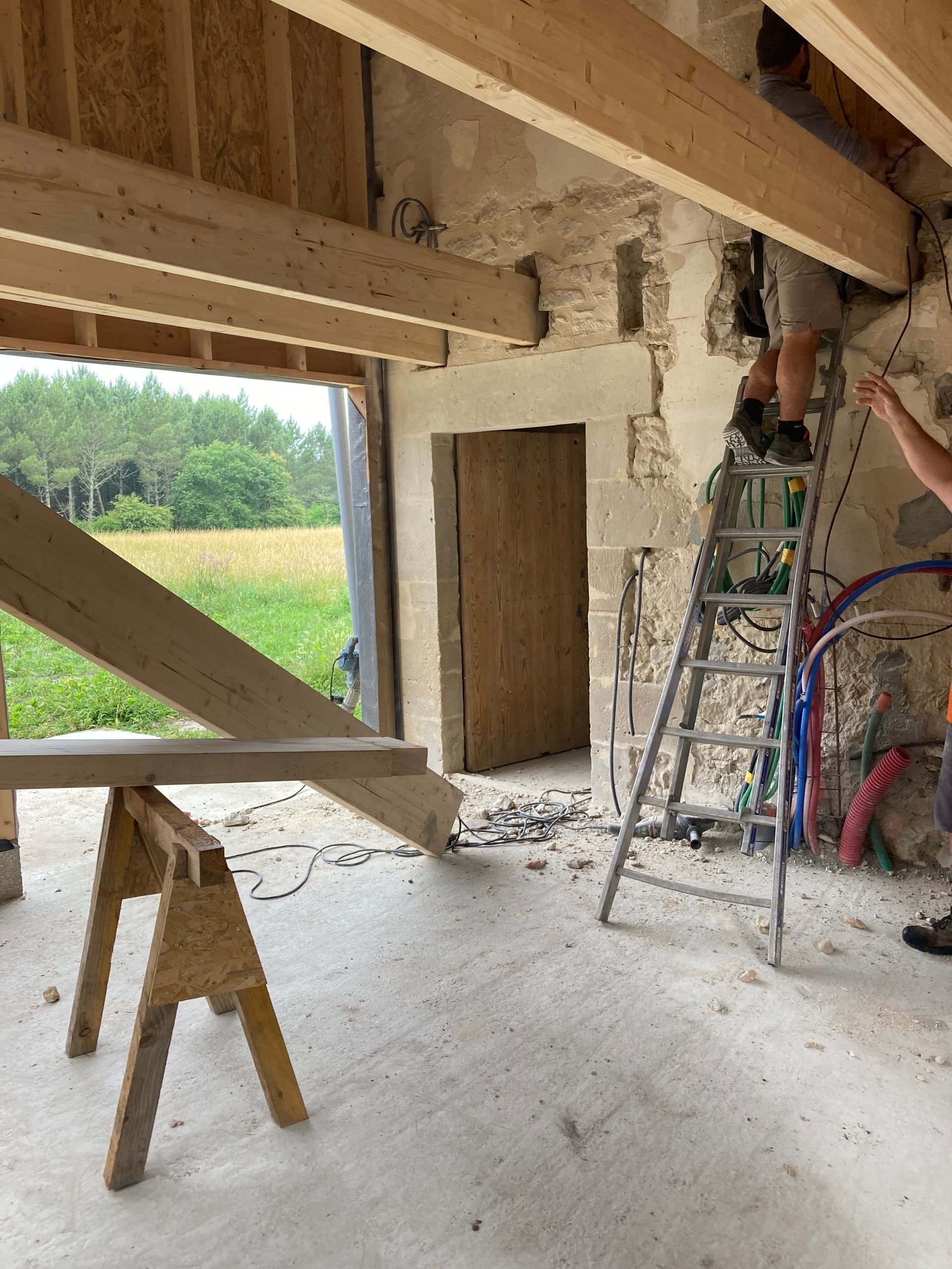 Réalisation de la structure porteuse de l'étage