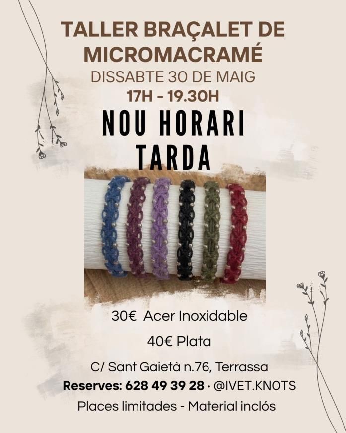 Cartell de taller de braçalets de micromacrane amb peces de colors i horari de tarda.