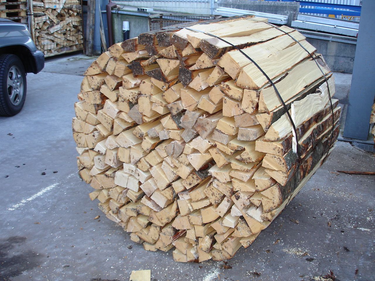 Holzbündle - Wenger Fritz Forstunternehmen