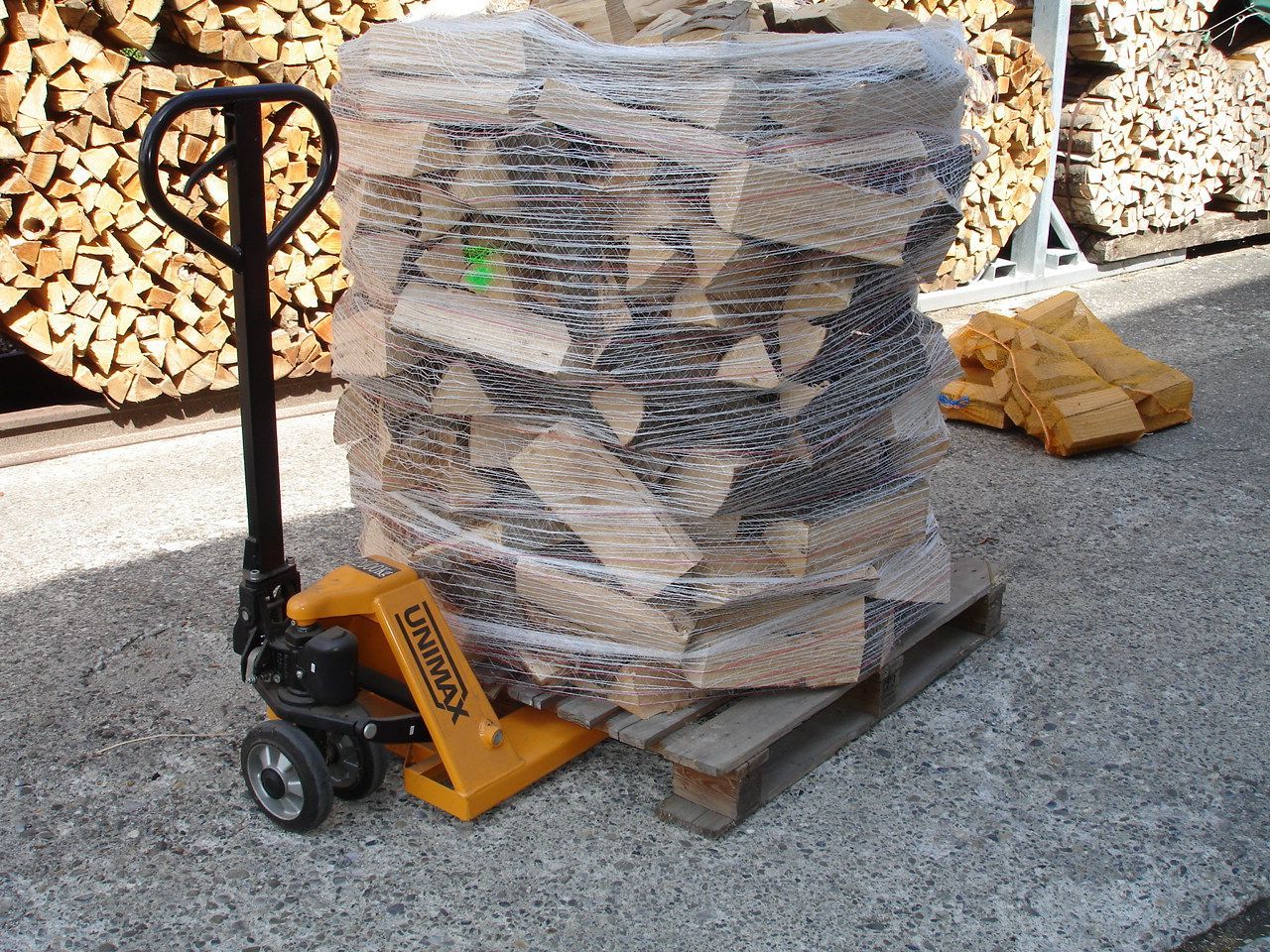 Holzbündle - Wenger Fritz Forstunternehmen