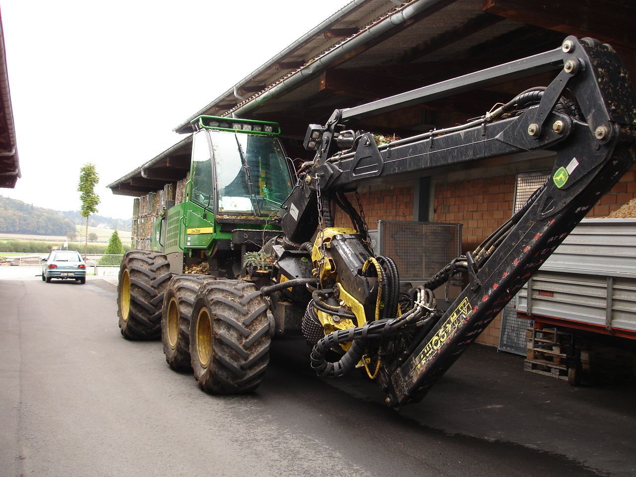 Traktor - Wenger Fritz Forstunternehmen
