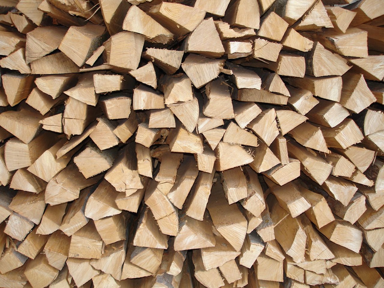 Holzbündle - Wenger Fritz Forstunternehmen