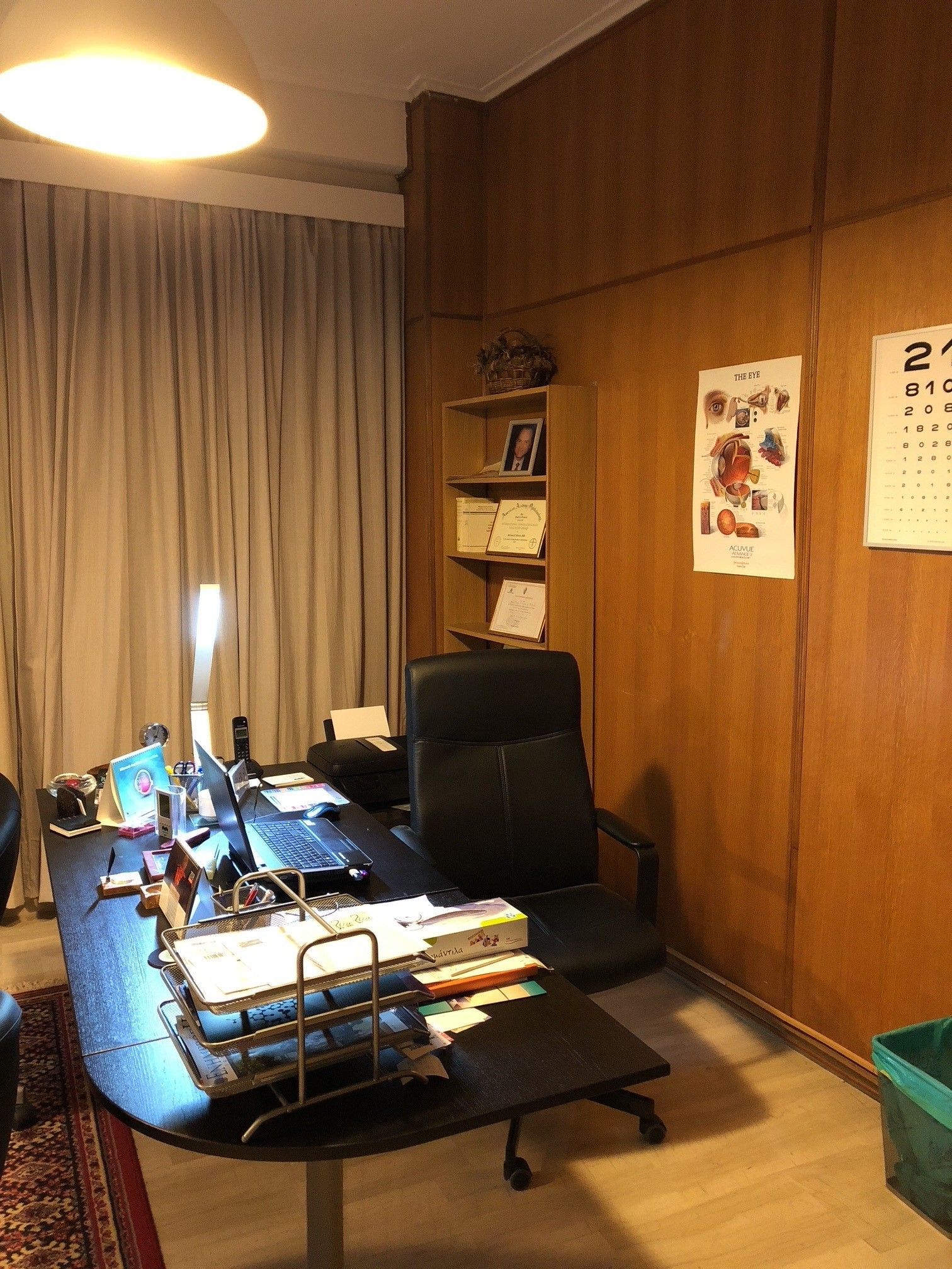 Γλαρός Στέφανος
Χειρουργός Οφθαλμίατρος