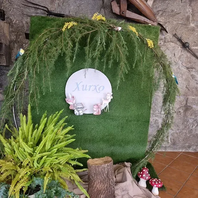 Un círculo con el nombre xurxo