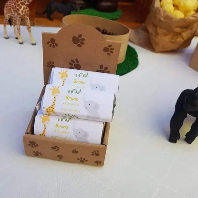 Una caja de bombones con el nombre de Bruno.