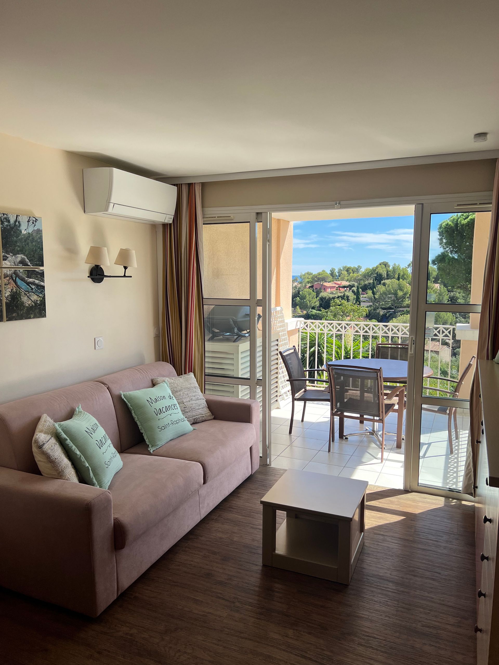 cap esterel location vacances sejour mer