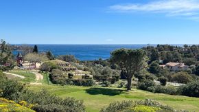 cap esterel location vacances sejour mer piscine