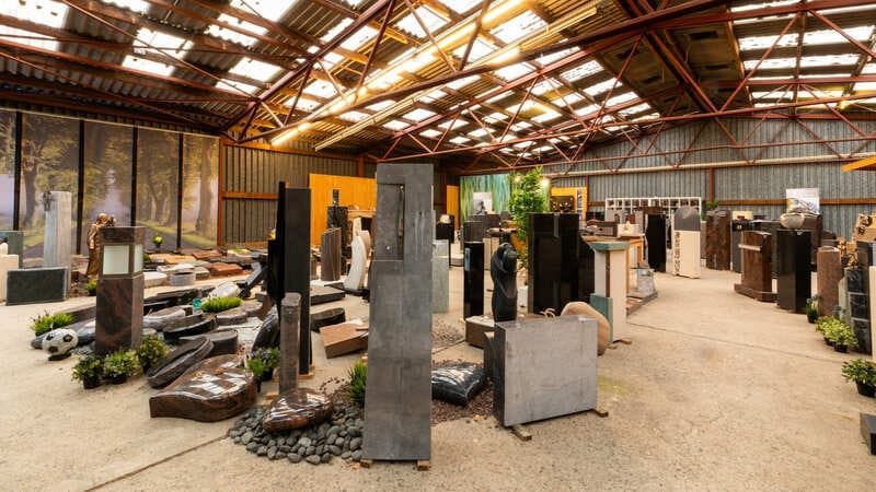  Galerie | ZIESCHE // GRABMALE