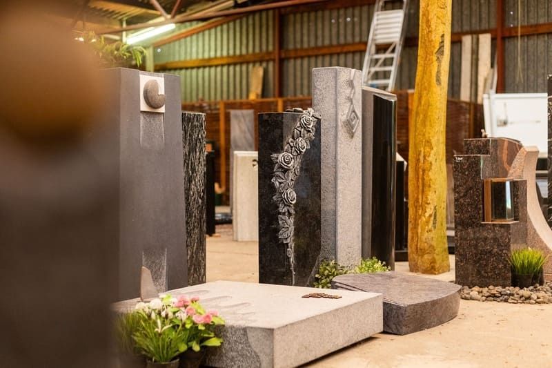  Galerie | ZIESCHE // GRABMALE