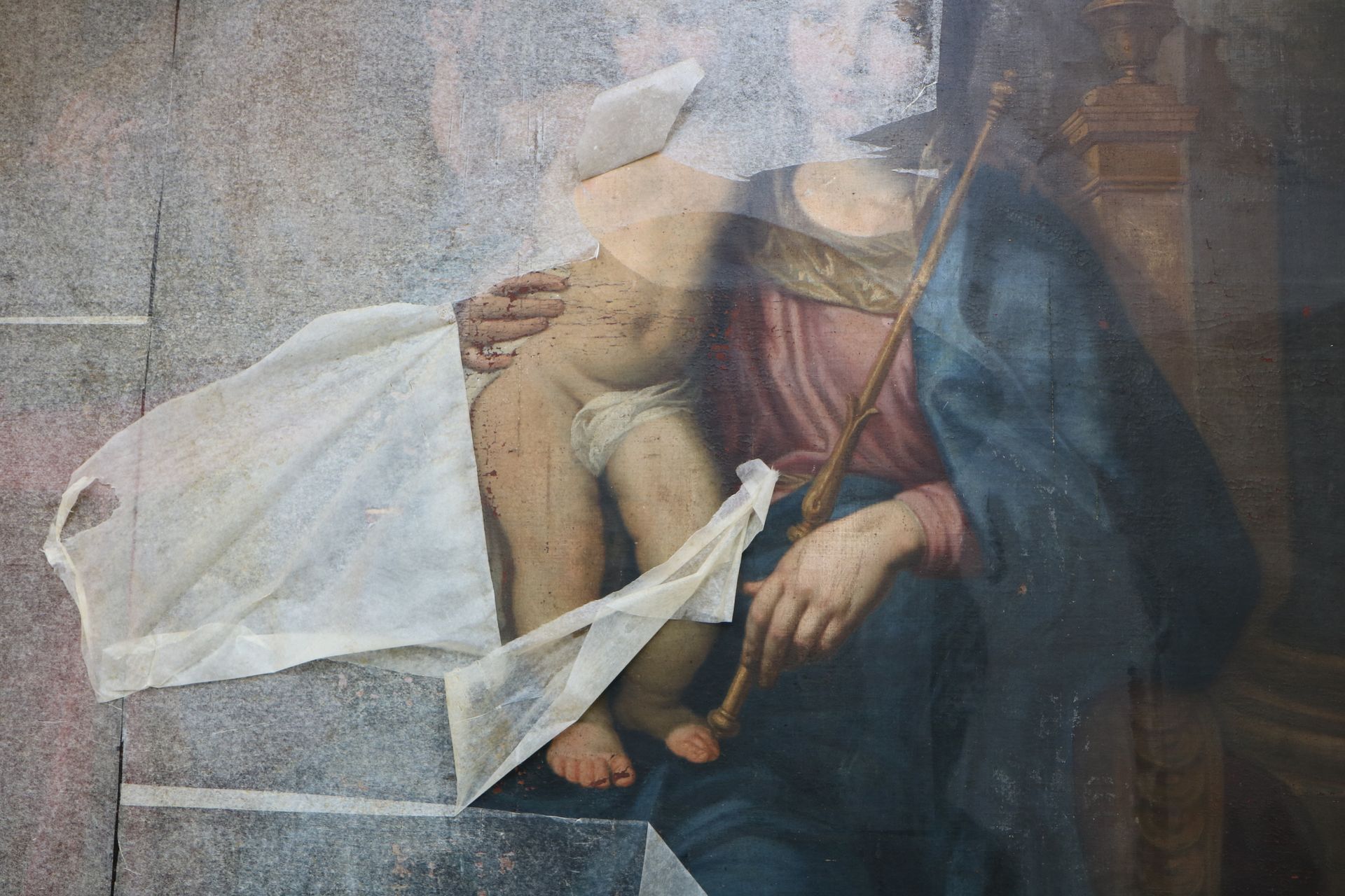 Retrait du facing d'un tableau.