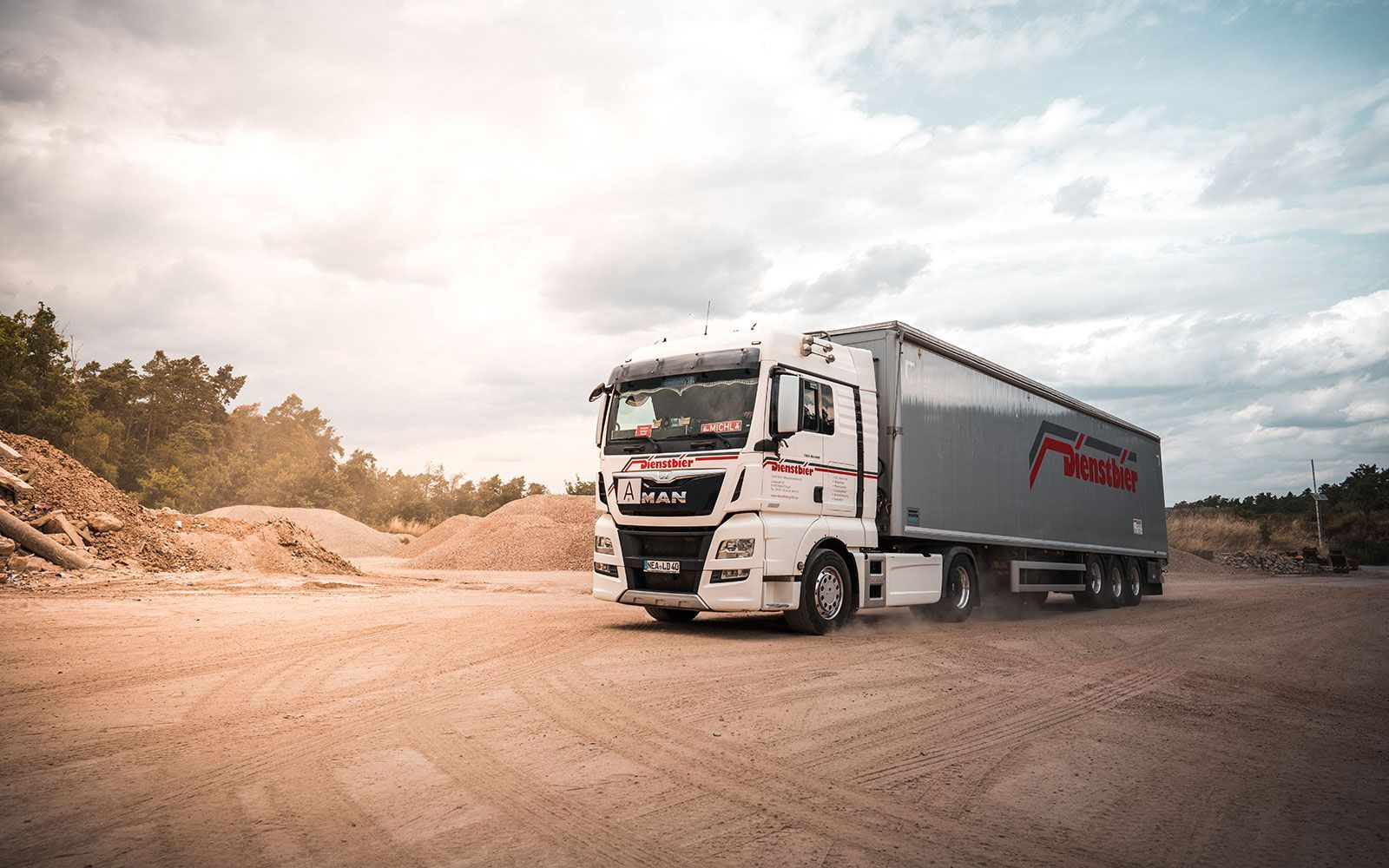 Dienstbier GmbH & Co. KG Fuhrpark