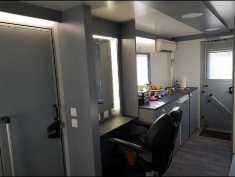 Simple loge comédien - 3