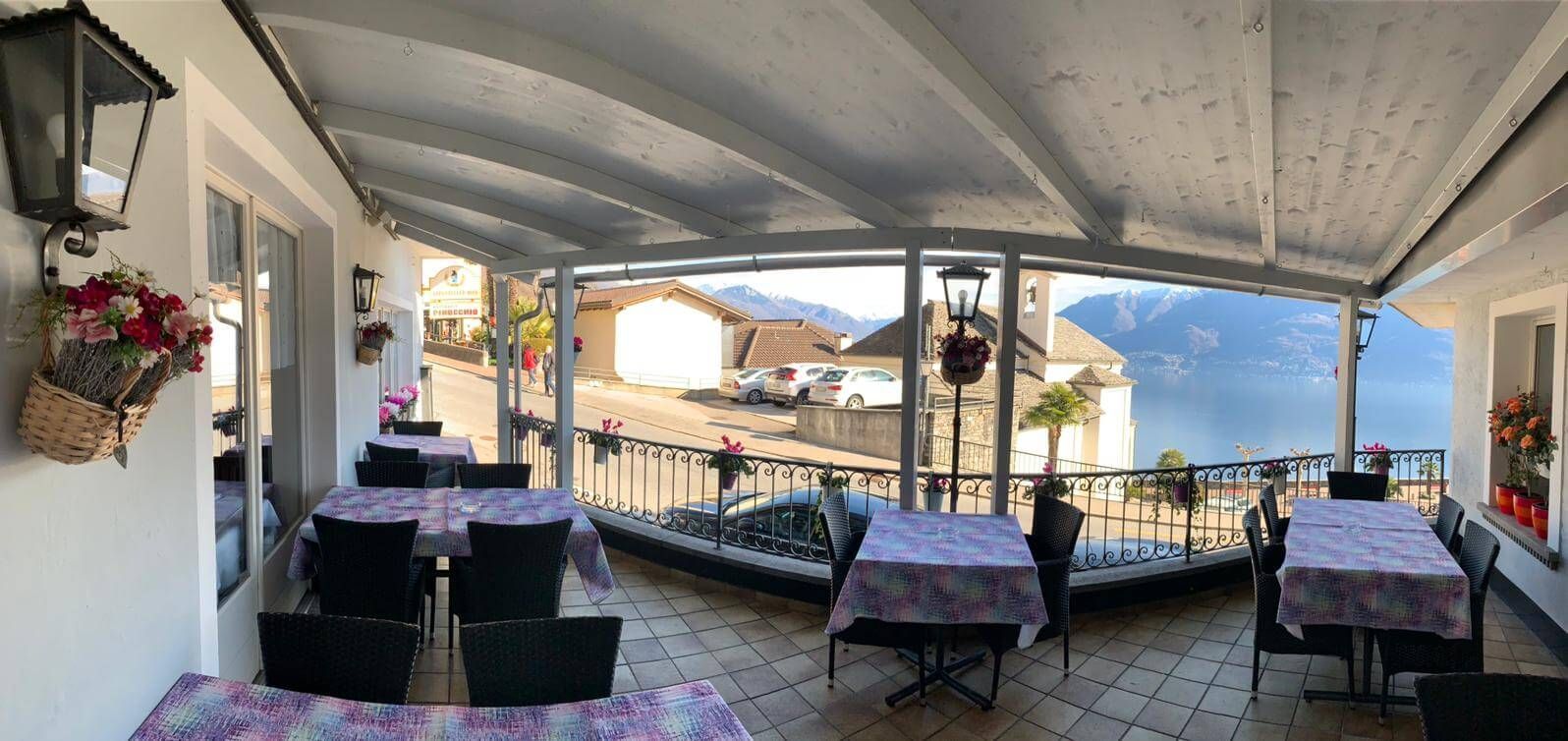 terrazza del ristorante sul lago - Ristorante Pinocchio da Sandra