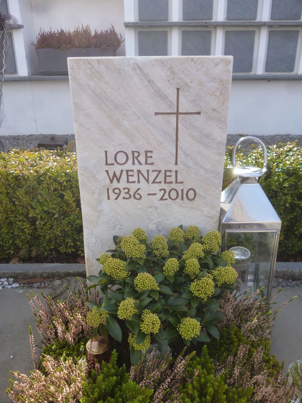 Grabstein1 - Mario Hilti AG