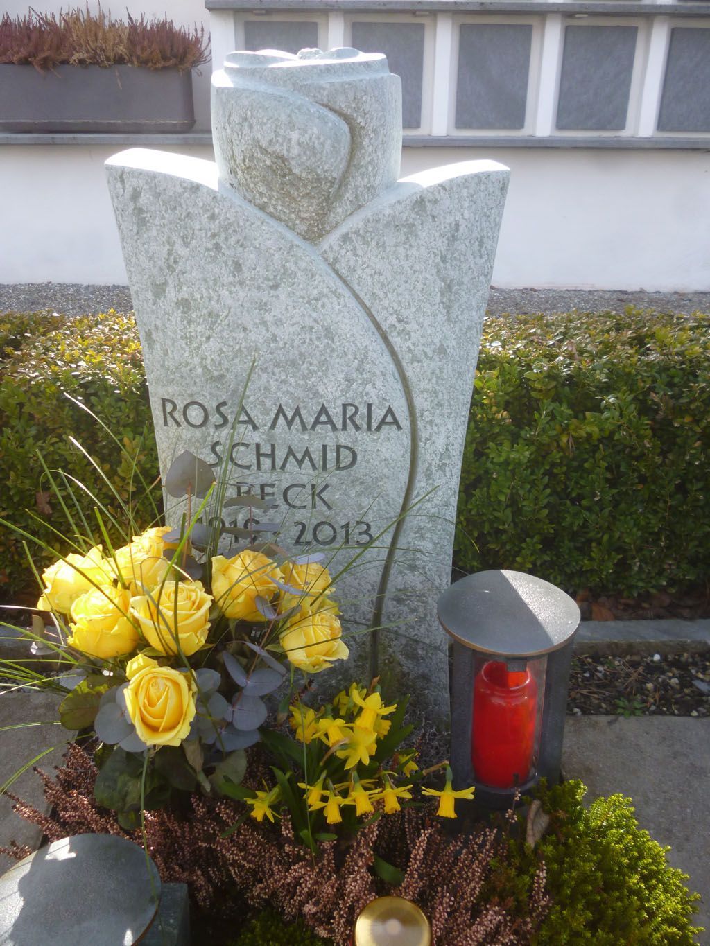 Grabstein3 - Mario Hilti AG