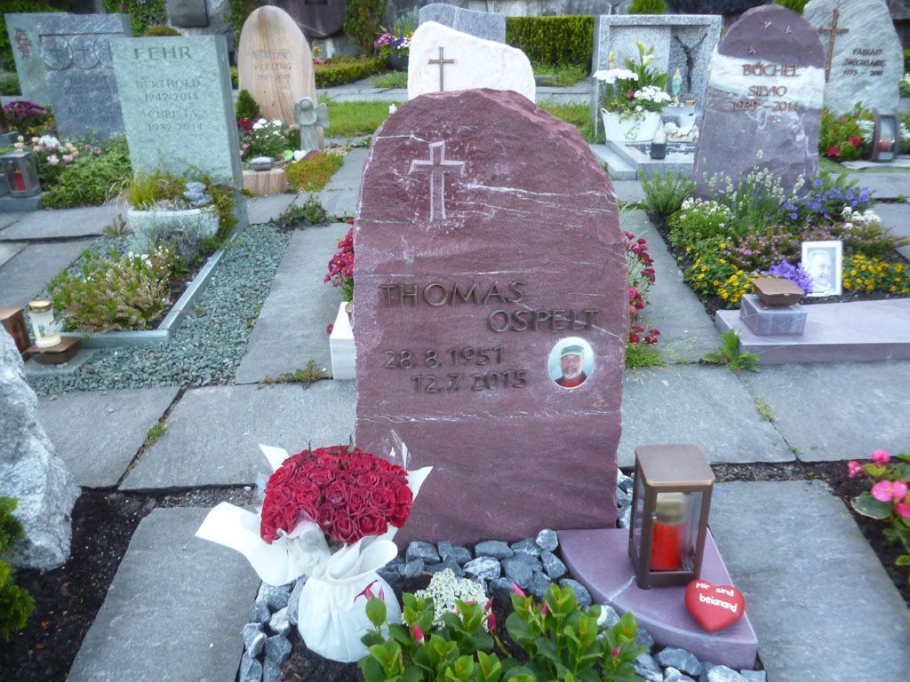 Grabstein5 - Mario Hilti AG