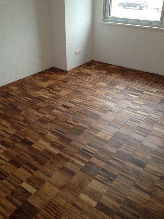Eiche kerngeräuchert verlegt