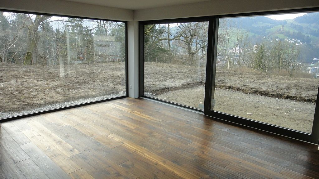 Eiche darkbrown astig gebürstet handgehobelt Landhausdielen