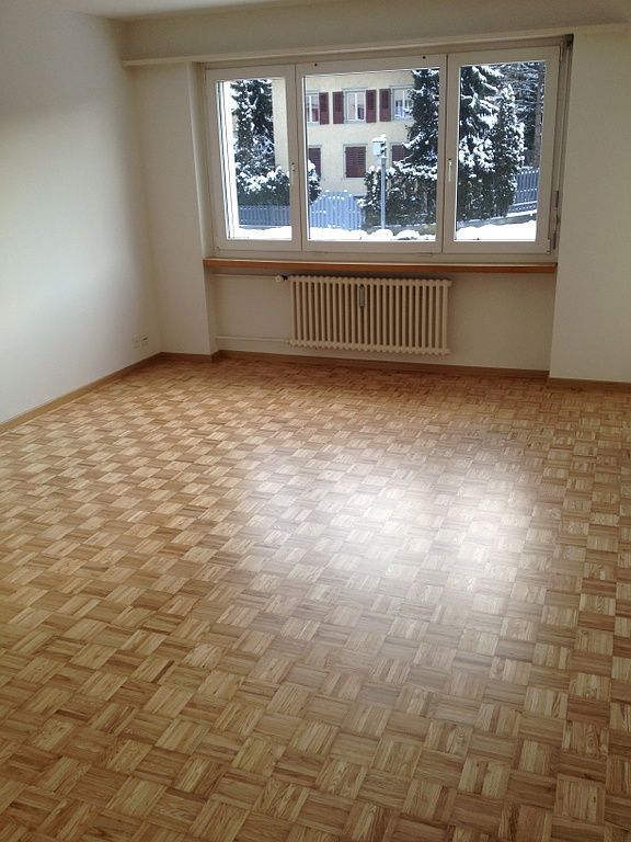 Renovation Eiche Mosaik Parkett geschliffen und neu versiegelt
