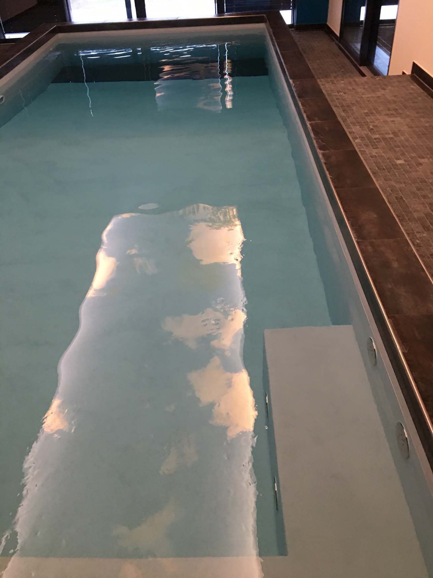 Carrelage de piscine - Broye Carrelage SA