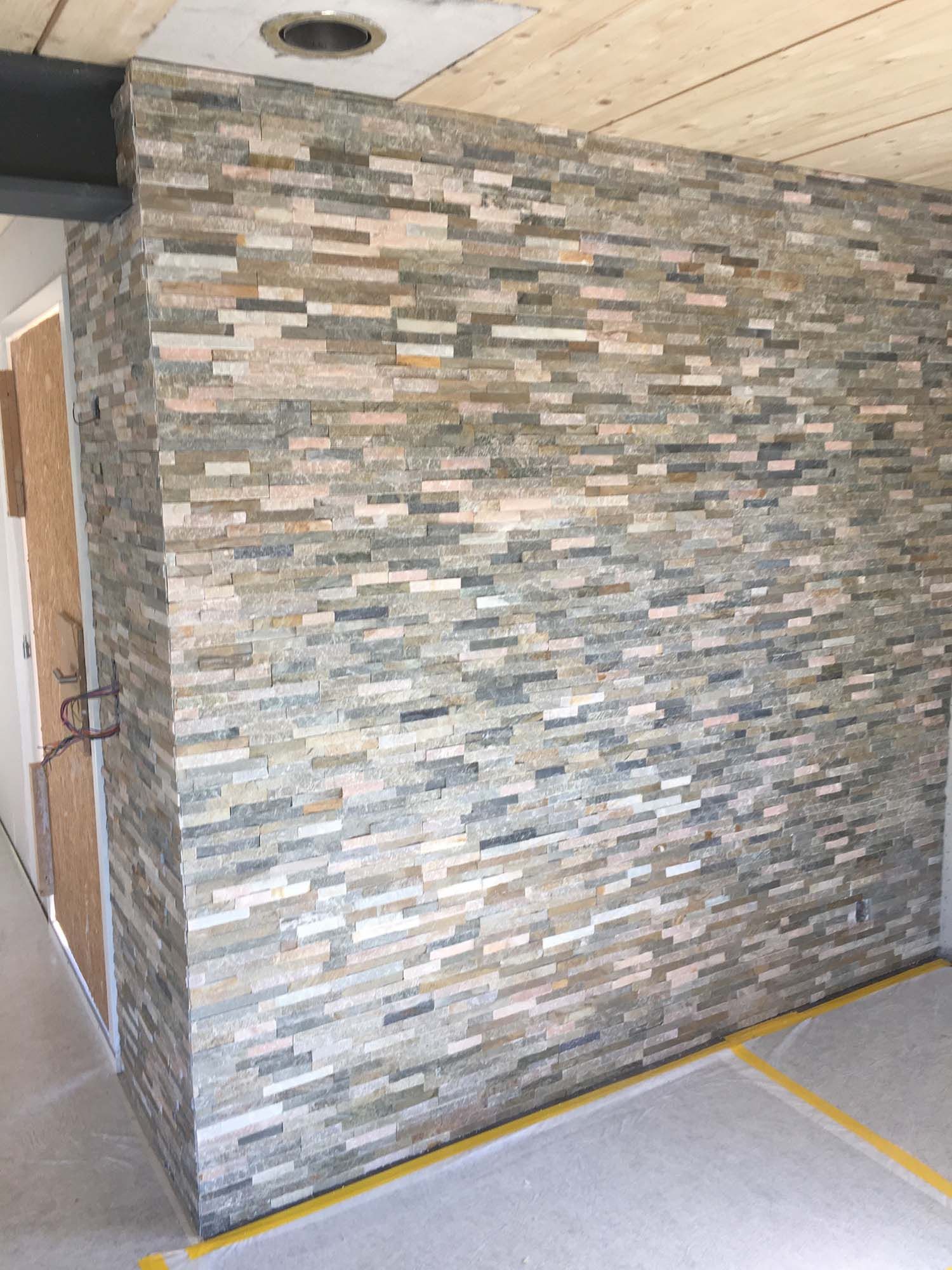 Mur en pierres naturelles