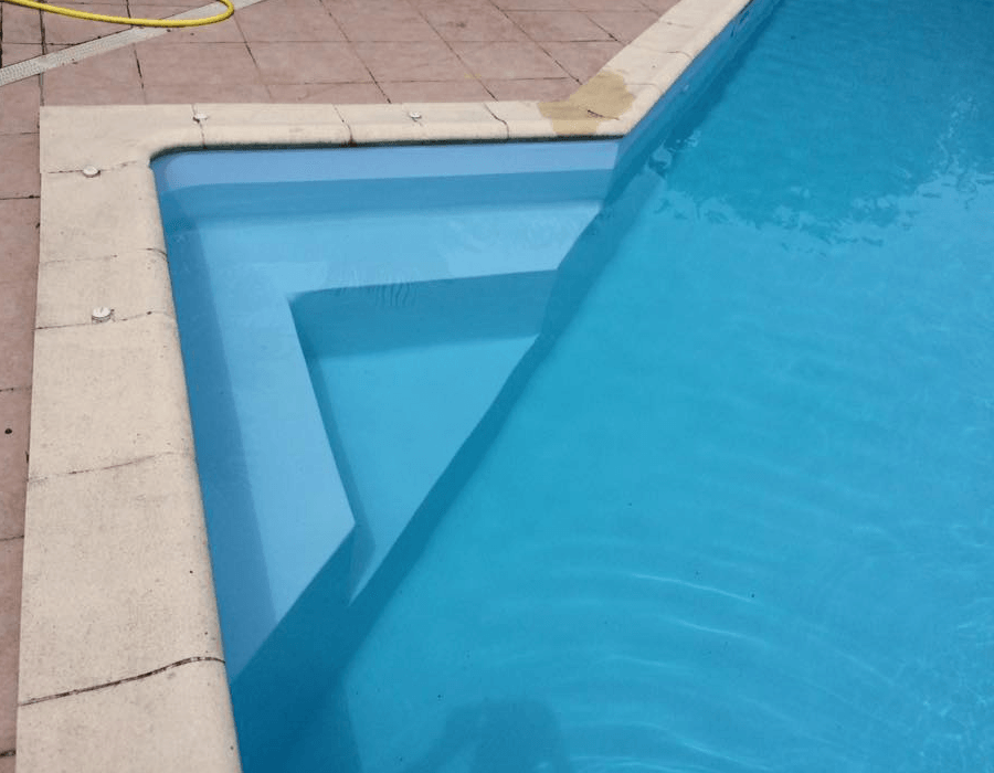 Remplacement de skimmer de piscine - Réparation piscine à Bordeaux