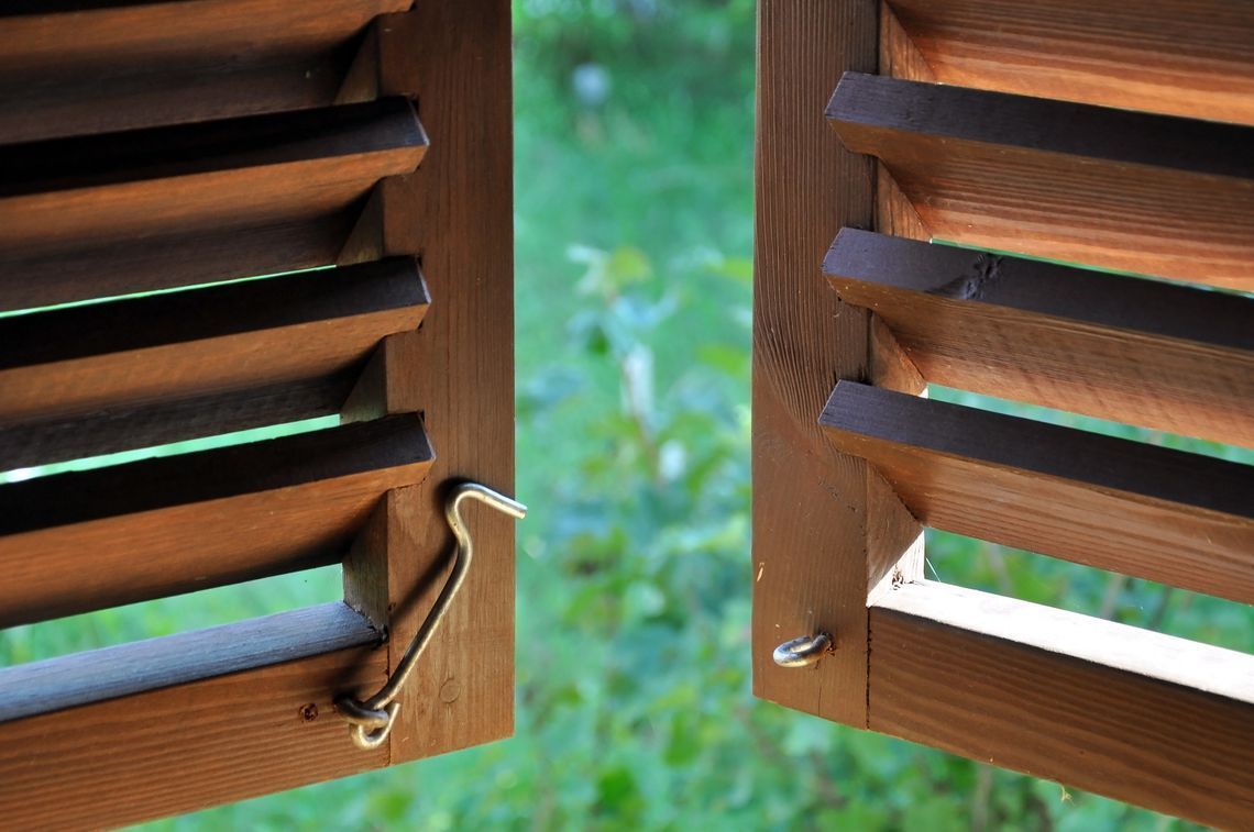 Votre expert en stores - Della Vecchia Stores