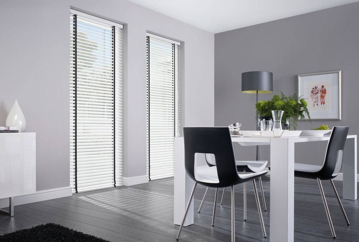 Votre expert en stores - Della Vecchia Stores