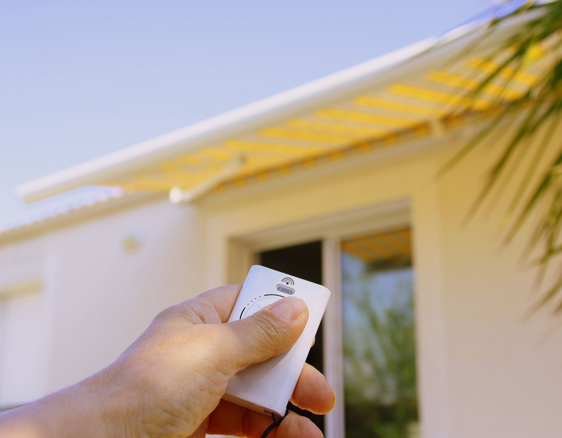 Votre expert en stores - Della Vecchia Stores