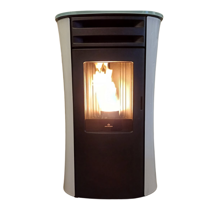 Un poêle blanc et noir avec une flamme qui en sort