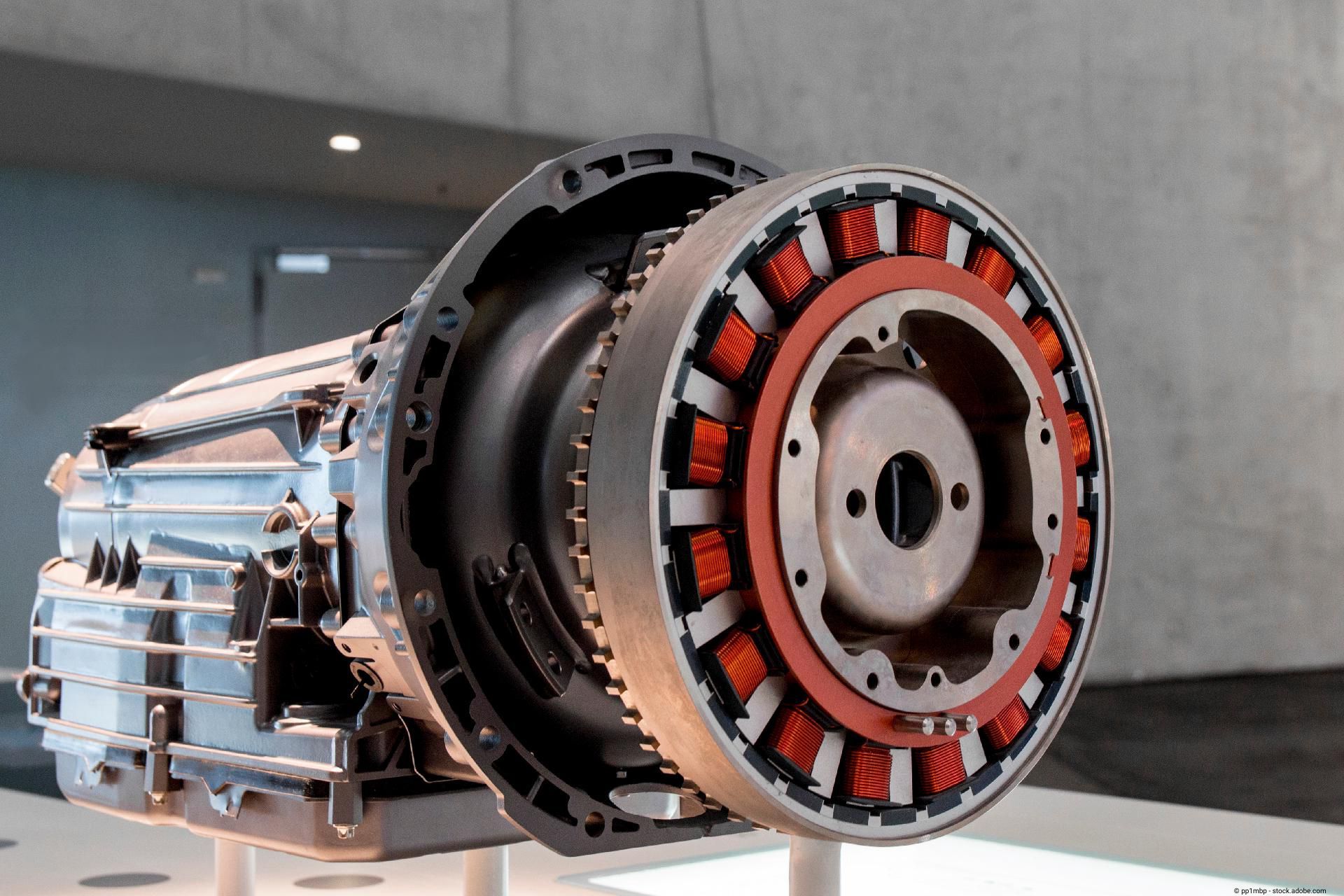 Dreiphasiger Elektromotor