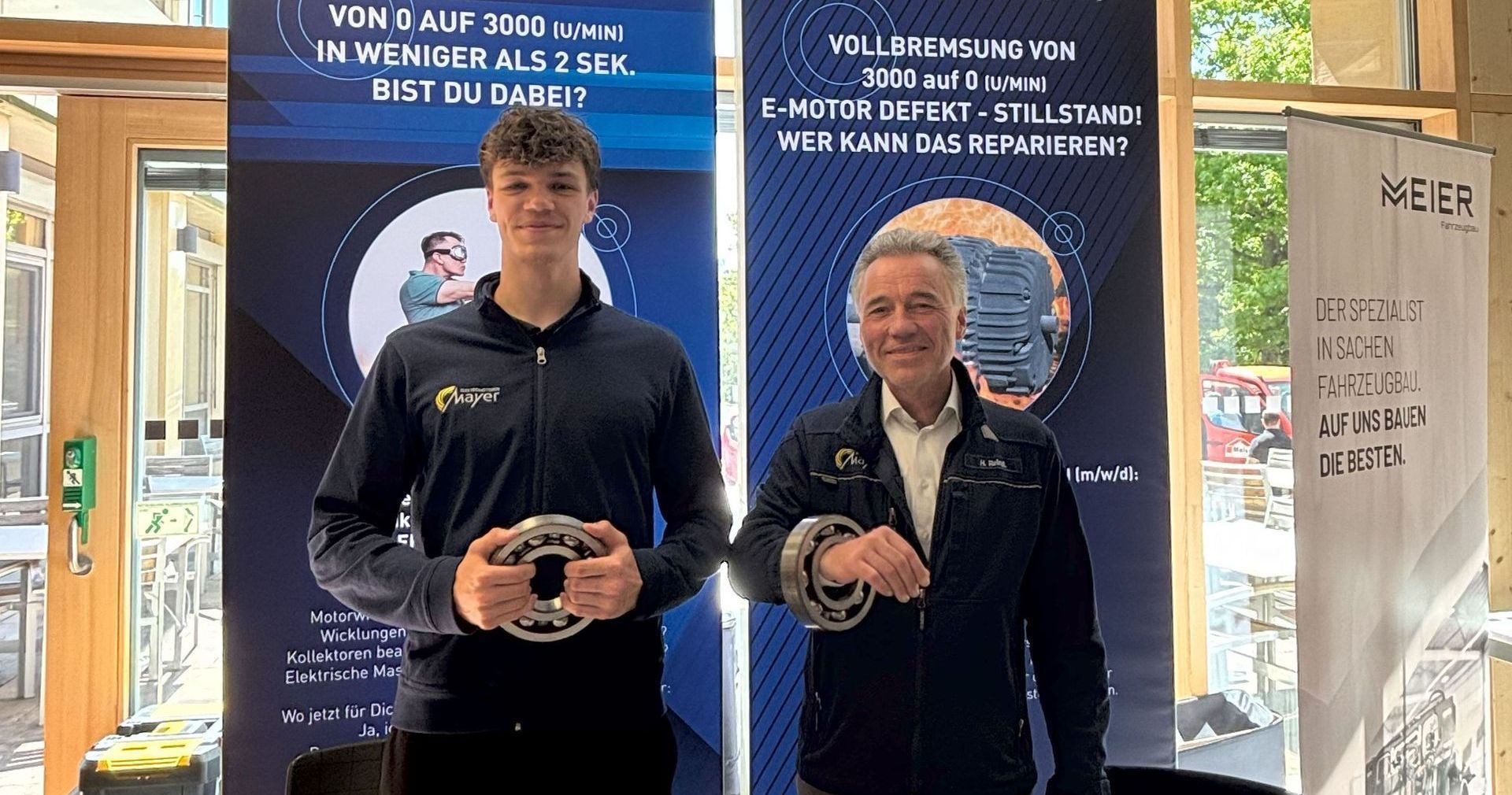 Mayer Elektromotoren in einer Messe