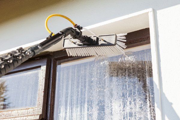 Glas- und Fensterreinigung