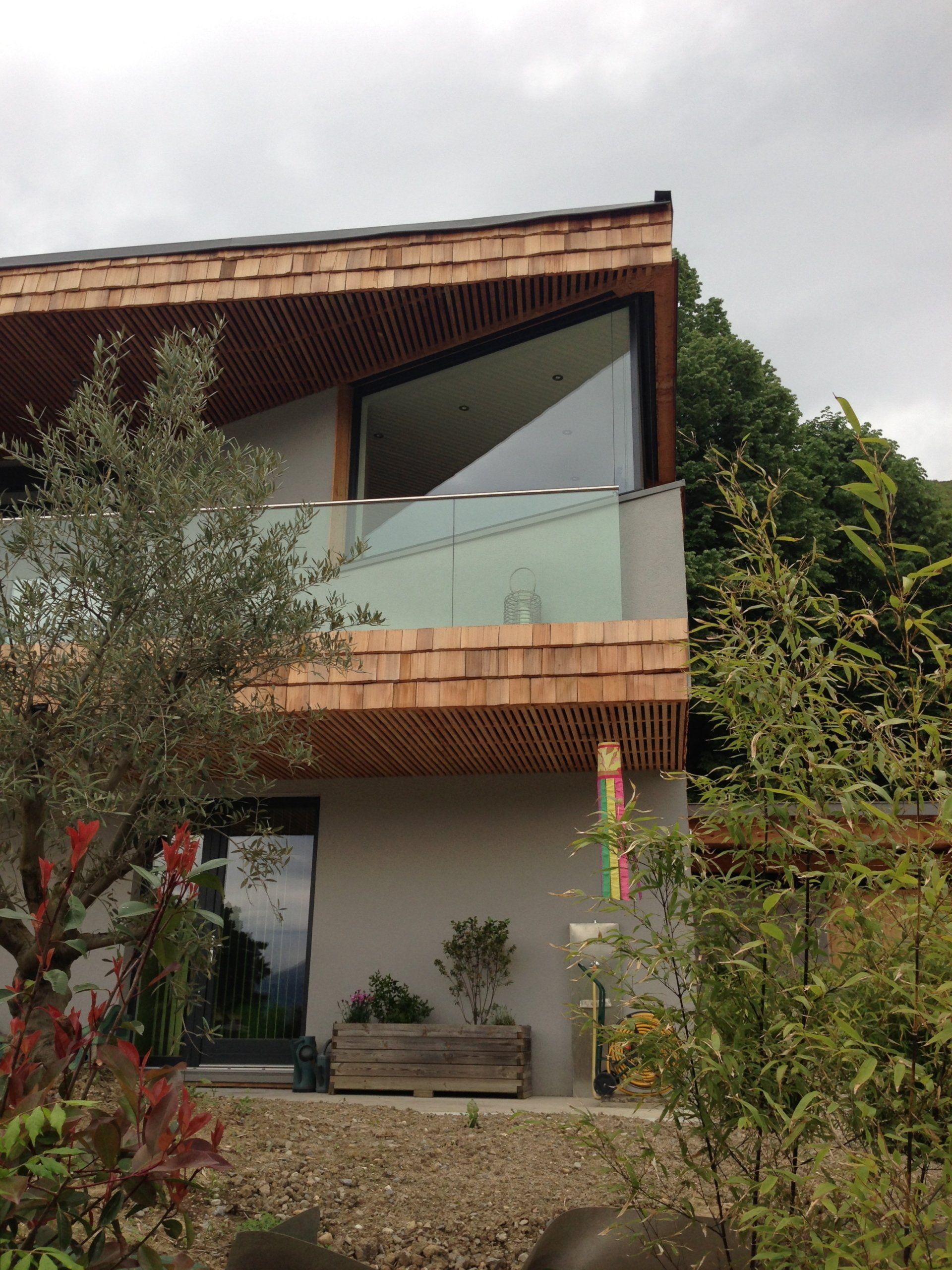 Isolation extérieure et bardage tavaillon red cedar