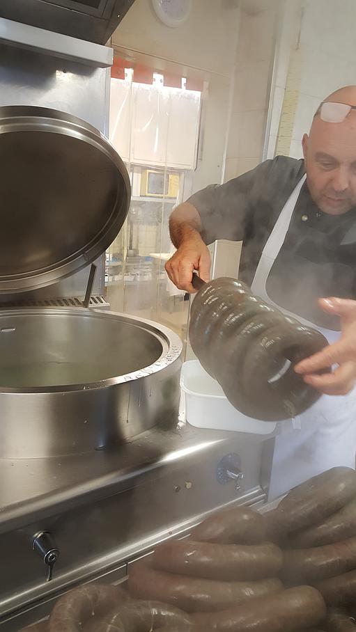 Fabrication du boudin noir