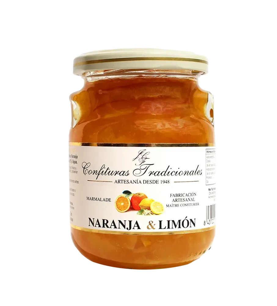 Tarro de mermelada de naranja y limón con tapa dorada y etiqueta en español.