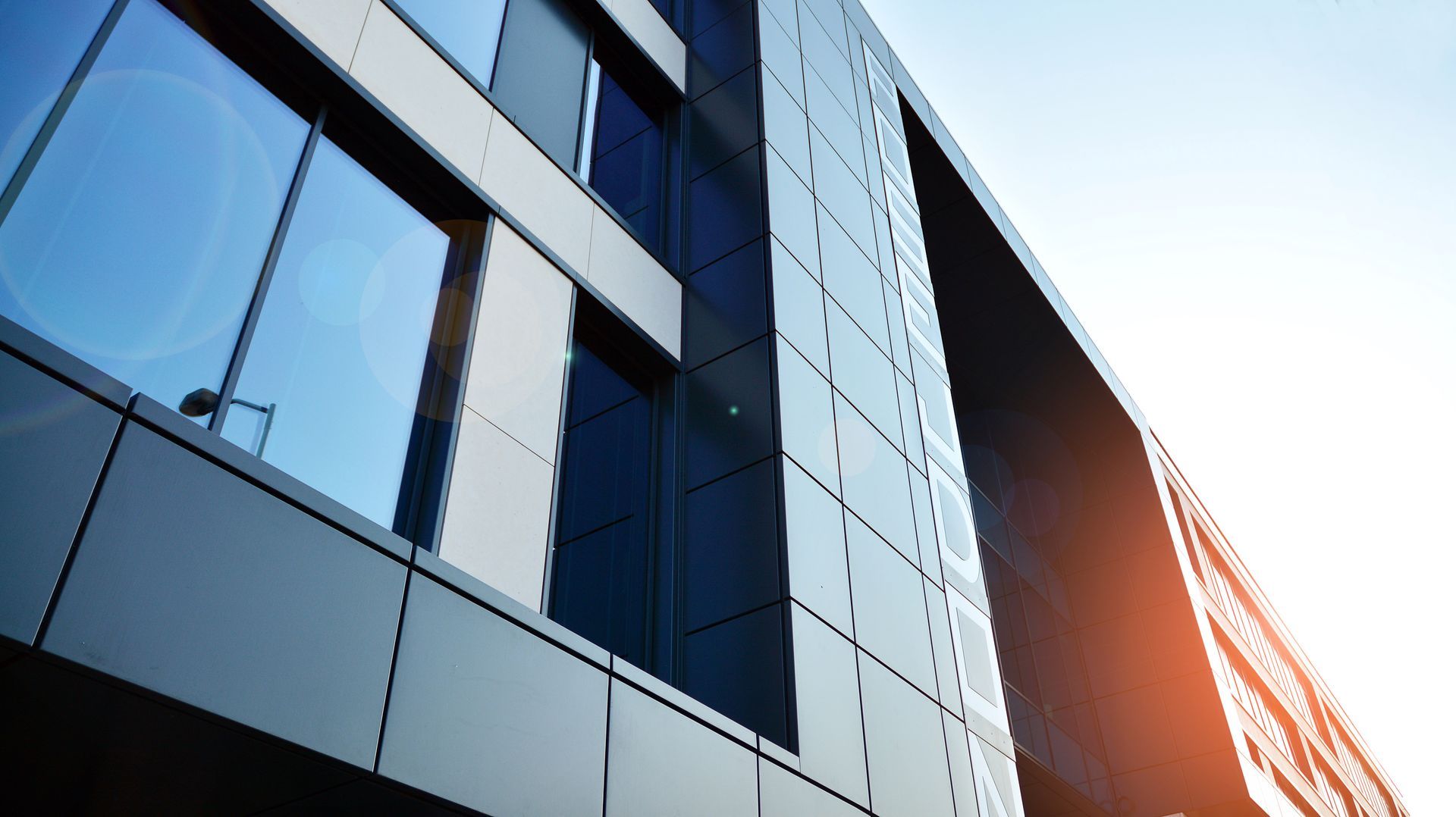 Façade d'un bâtiment sur plusieurs étages