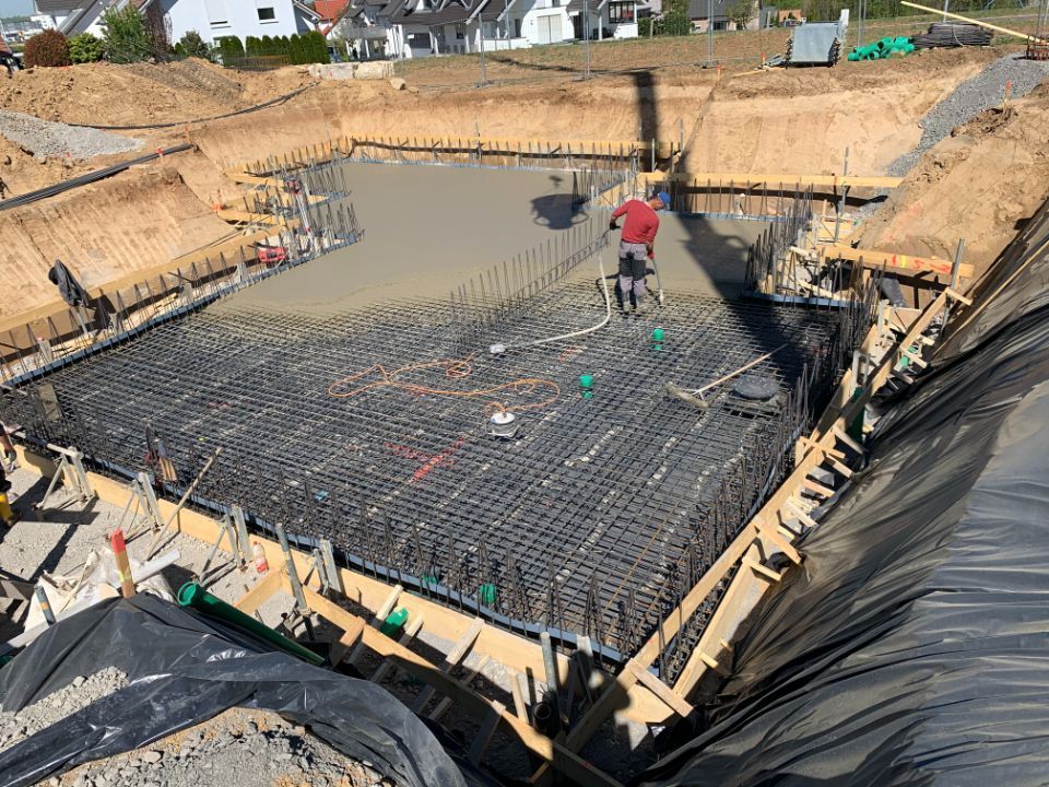 PV Bau GmbH & Co. KG Fundament
