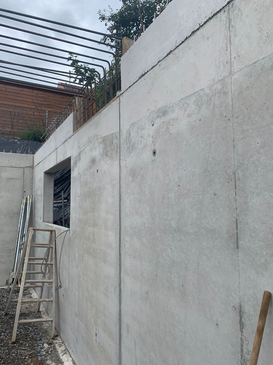 PV Bau GmbH & Co. KG Rohbauwand