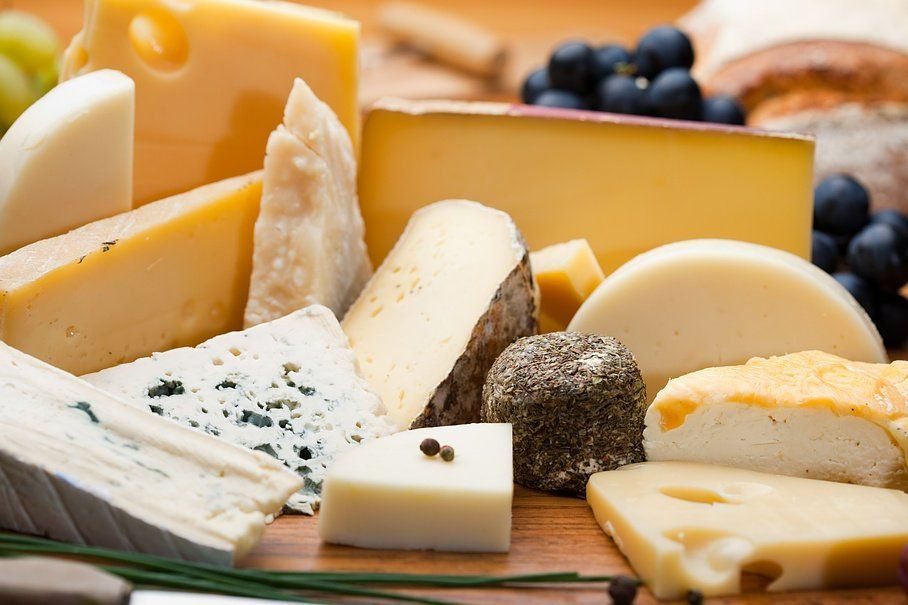 Plateau de fromages au Restaurant La Source dans les Hauts-de-Seine
