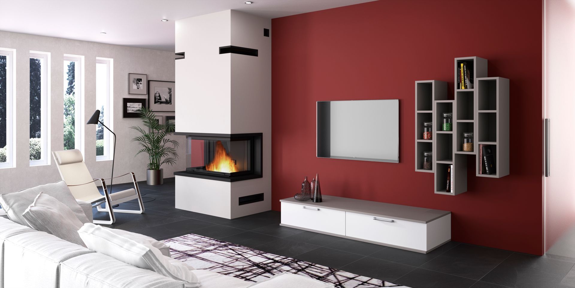 Salon moderne avec cheminée, mur d'accent rouge, étagères flottantes et canapé blanc.