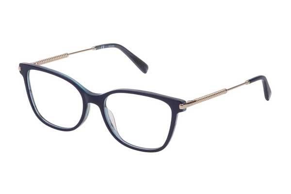 Eine Brille auf weißem Hintergrund.