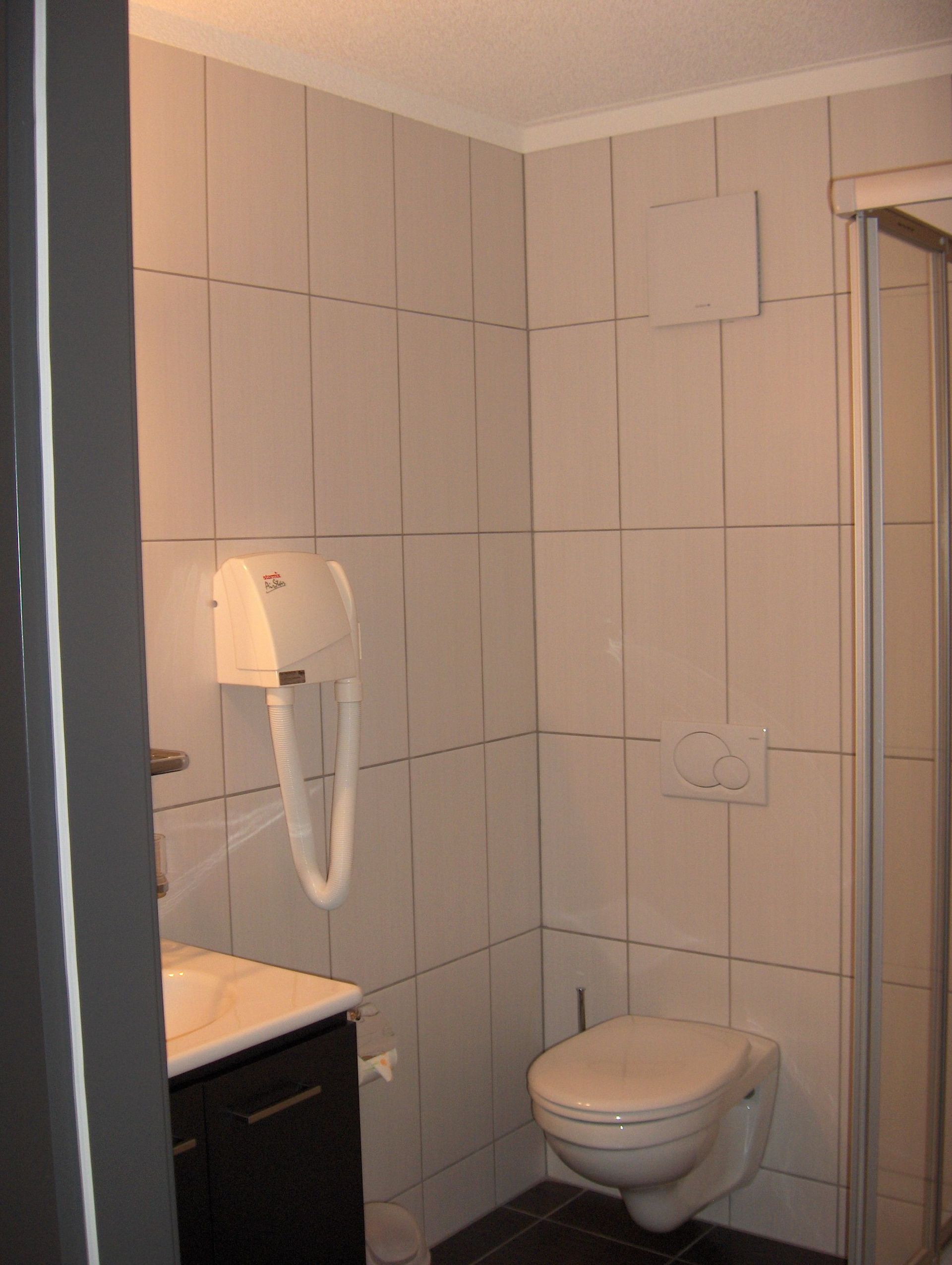 Hôtel du Parc à Alle - Jura - chambres modernes et calmes