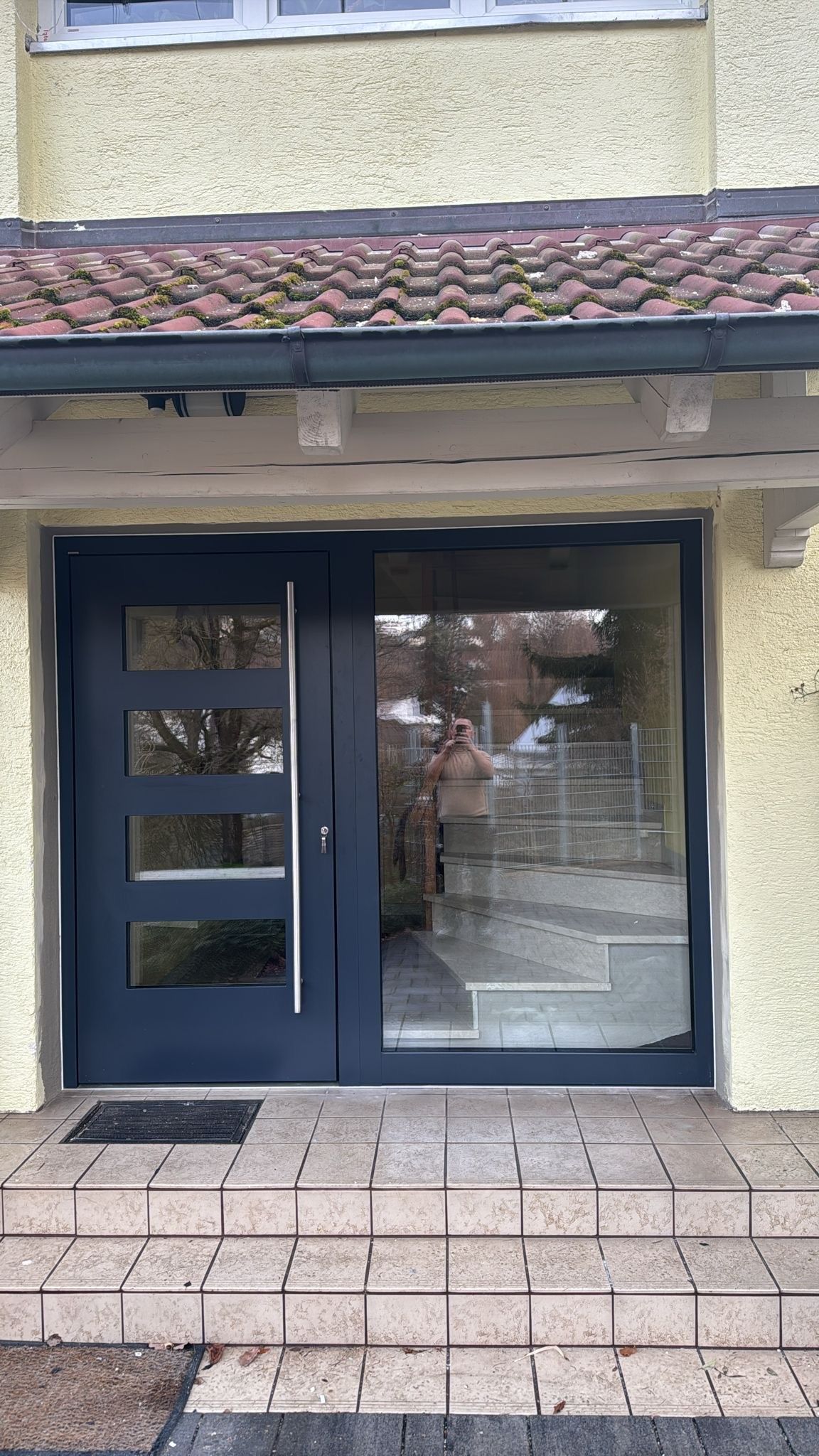 Eingangsbereich mit Haustür